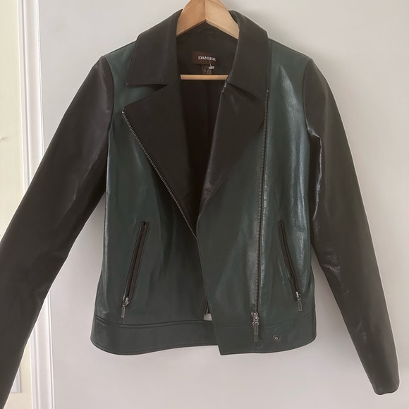 Vintage Danier leather jacket - Picture 2 of 5